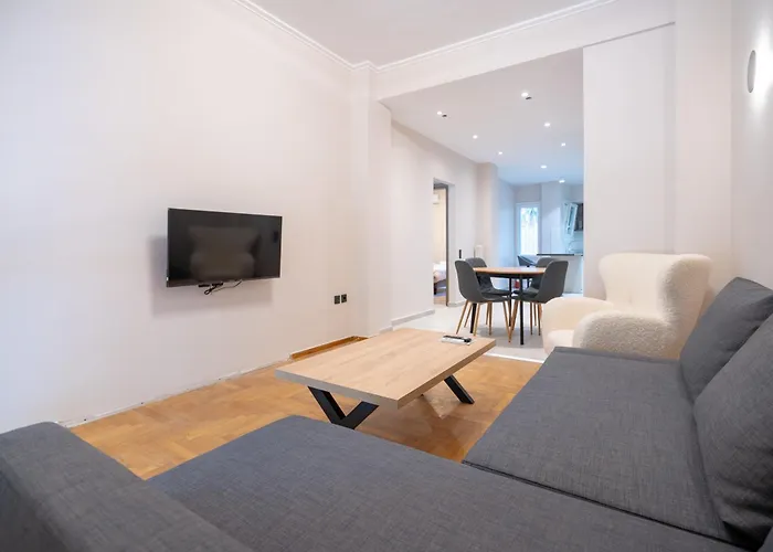 Megaro Mousikis Metro St. 2 Bdrms Apartment By Mps
