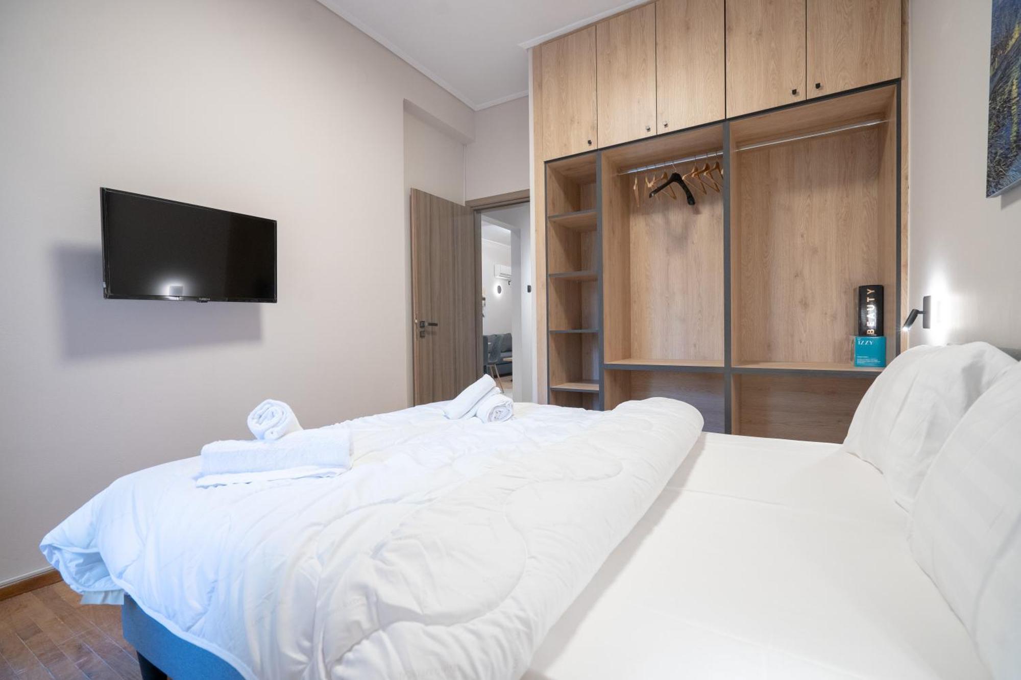 Megaro Mousikis Metro St. 2 Bdrms By Mps Apartment *