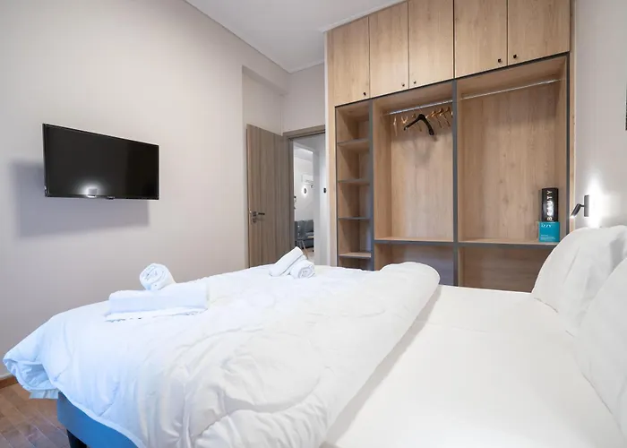 Megaro Mousikis Metro St. 2 Bdrms Apartment By Mps