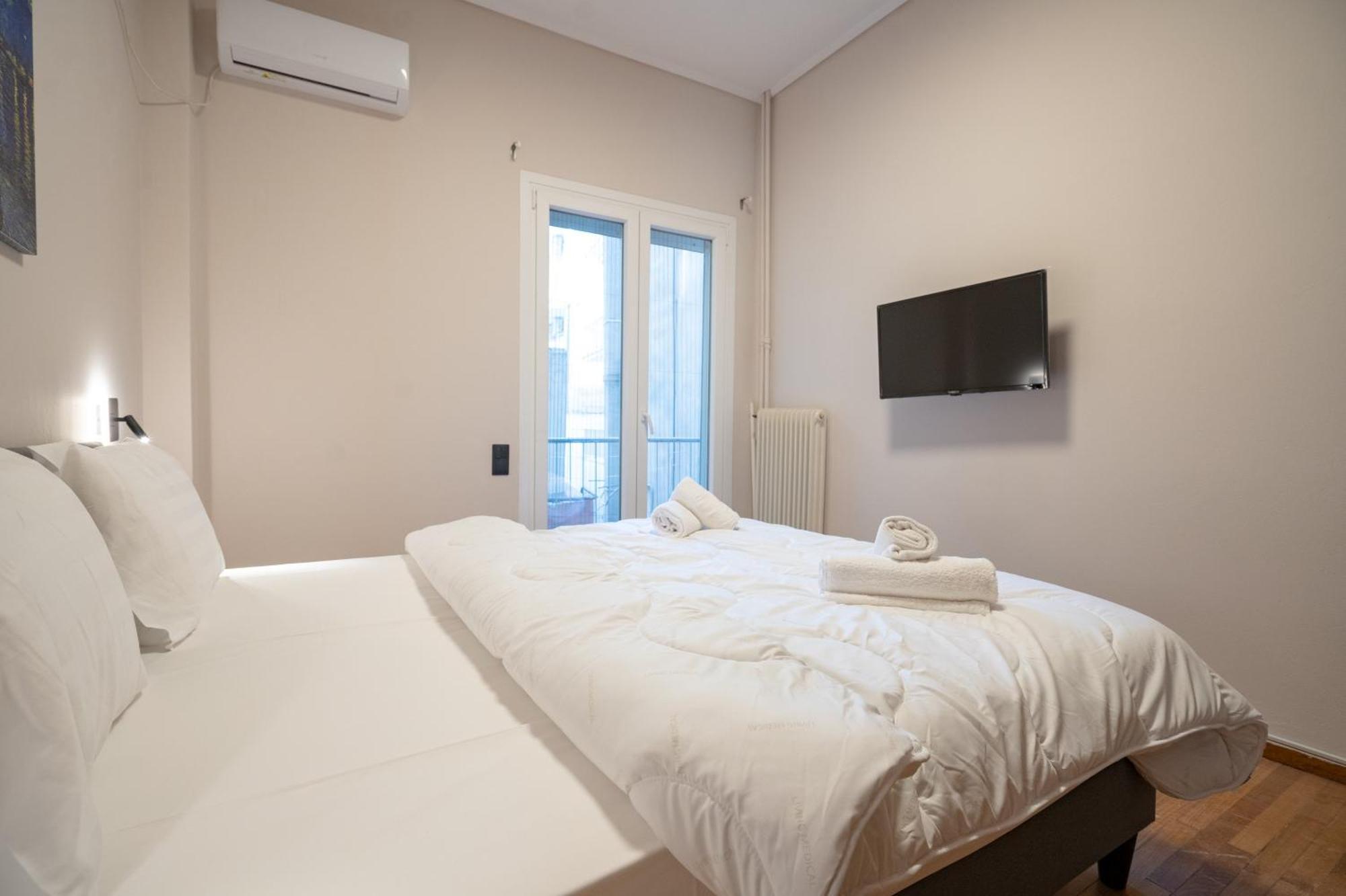 Apartment Megaro Mousikis Metro St. 2 Bdrms By Mps *